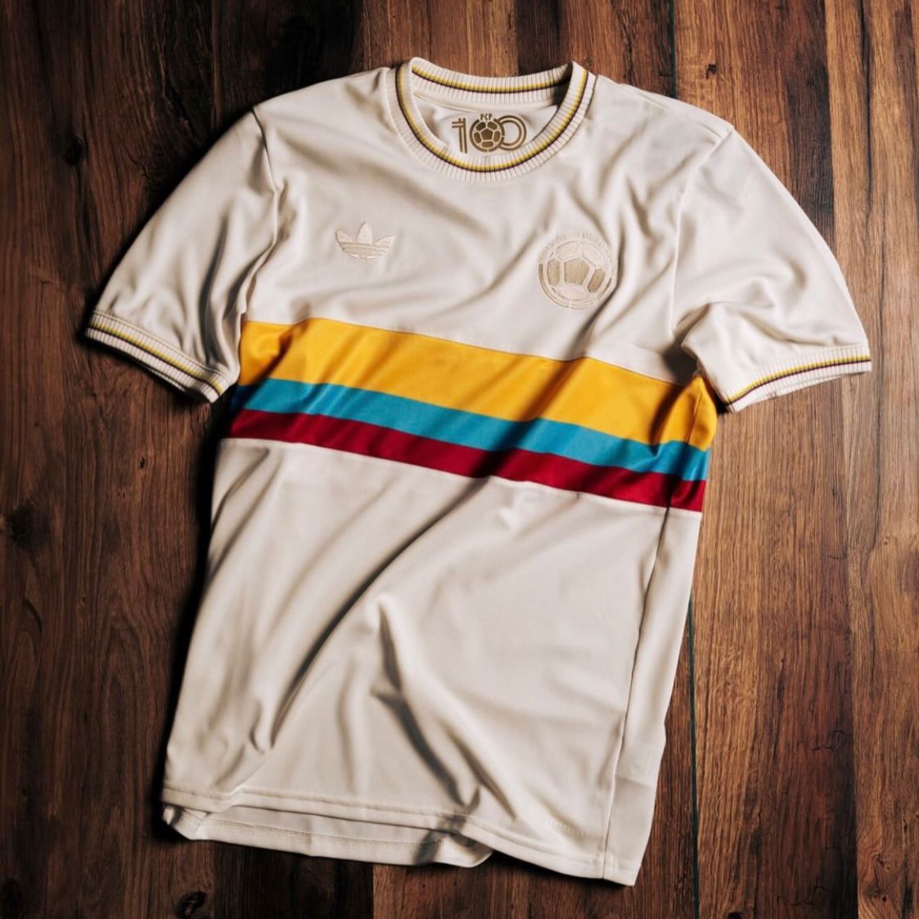 CAMISETA CENTENARIO COLOMBIA EDICIÓN ESPECIAL💯